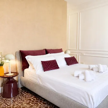 Sole Apartment-central Luxury & Private Garage *