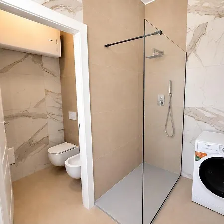 Apartamento Sole Apartment-central Luxury & Private Garage *
